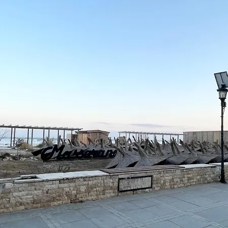 Mamaia Nord Apartman *